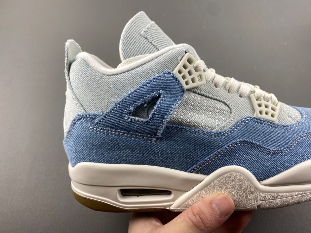 Air Jordan 4 Denim "Worn Blue” Levis IB6716-100