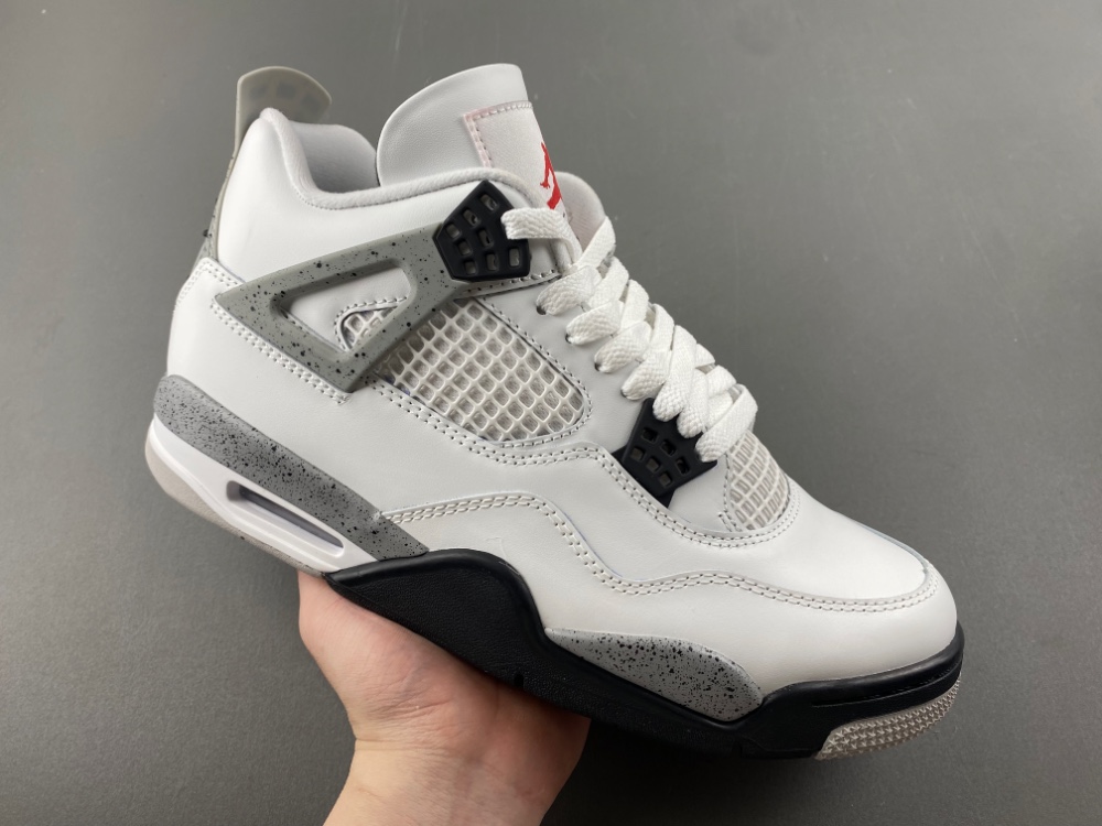 Air Jordan 4 “White Cement”  FV5029-100