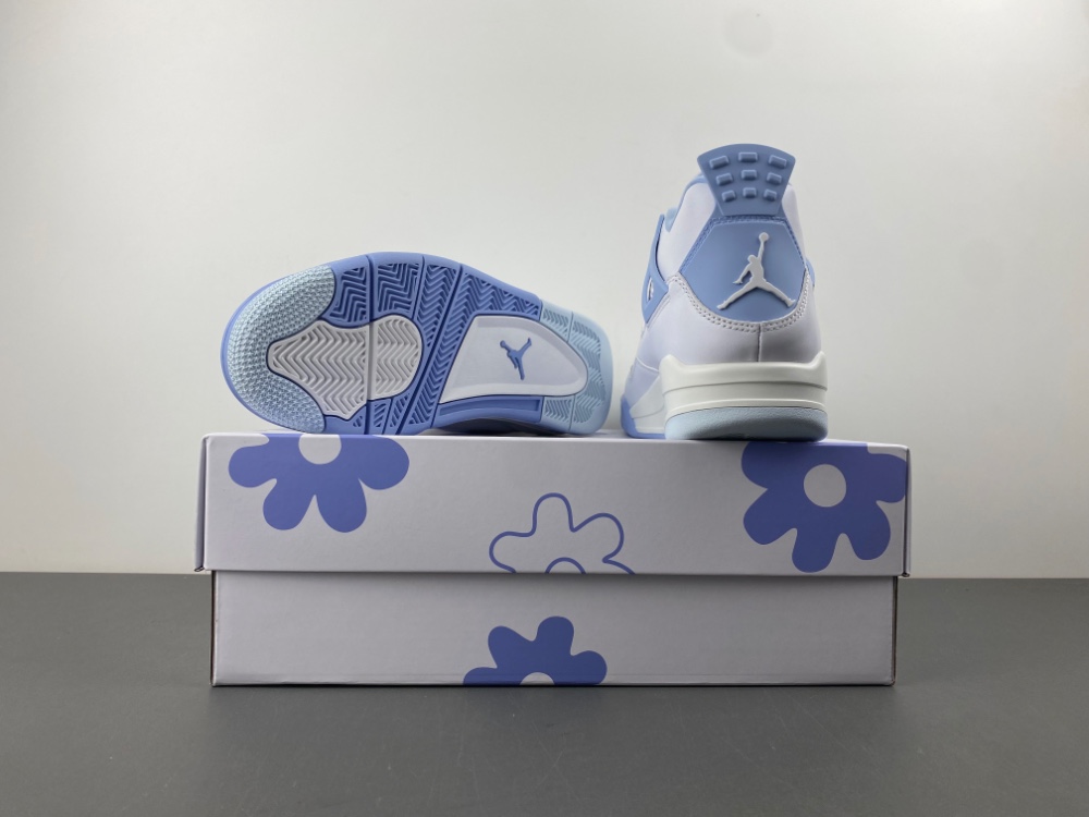 Air Jordan 4 “Forget Me Not”HV0823-100