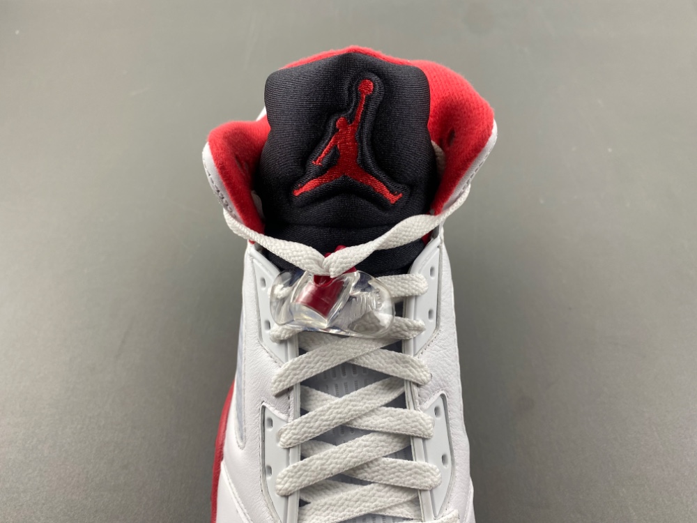 Air Jordan 5 “Fire Red Black Tongue”HQ7978-101