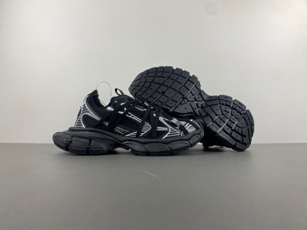 Balenciaga 3XL Sneakers 3+