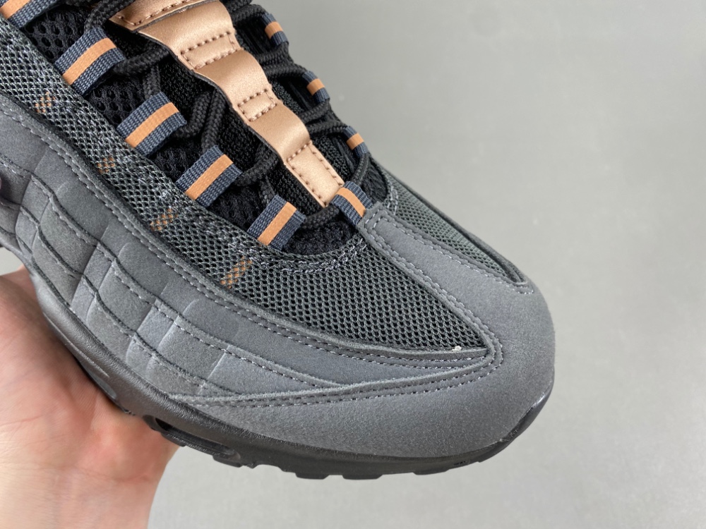 Central Cee x Nike Air Max 95 HQ6457-001