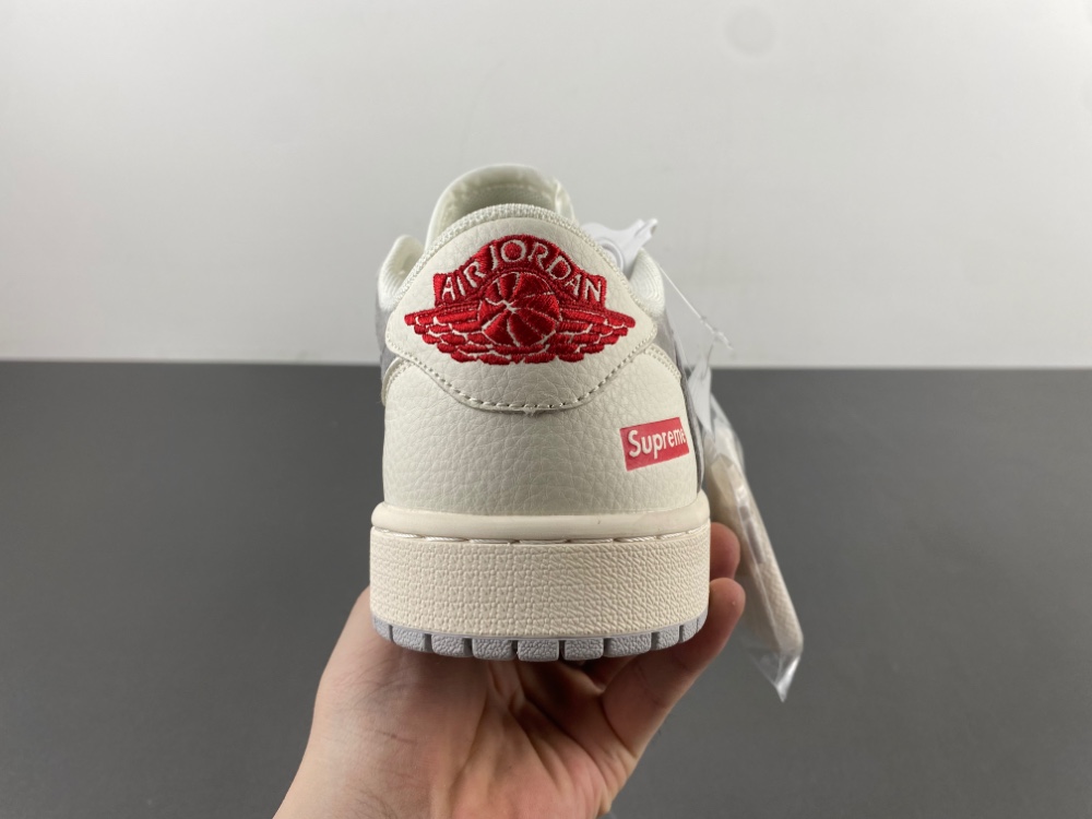 Travis Scott x Air Jordan 1 ” Reverse Mocha “ TS