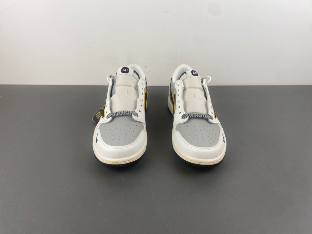 Travis Scott x Fragment Design x Air Jordan 1 Low OG SP AJ1 Su7-Ultru