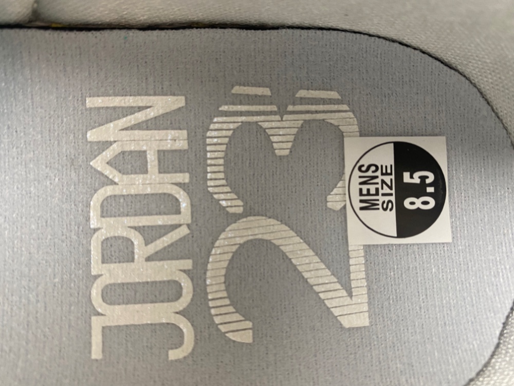 Air Jordan 1 Retro Low "CNY" HF3144-100