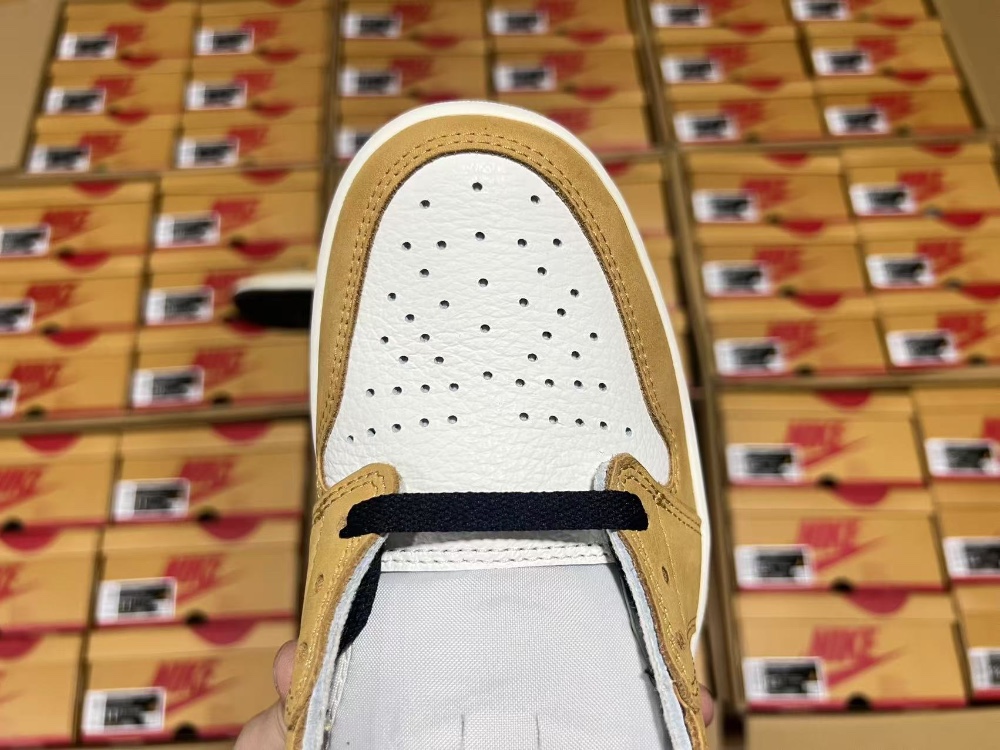 Air Jordan 1 Low “Rookie of the Year”