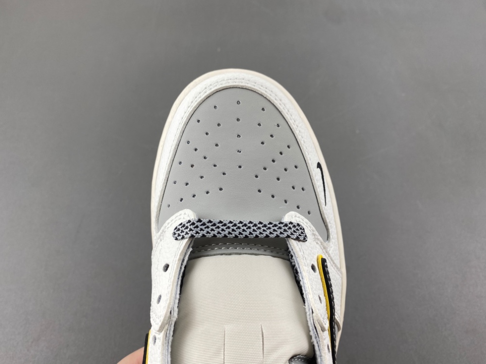 Travis Scott x Fragment Design x Air Jordan 1 Low OG SP AJ1 Su7-Ultru