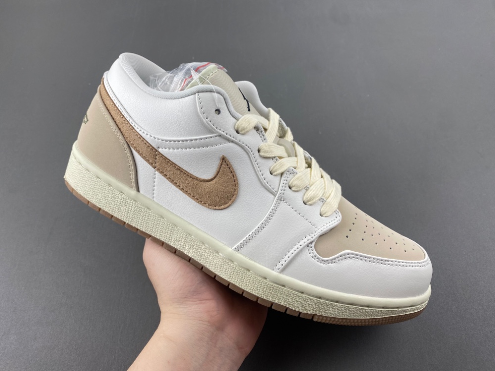 Air Jordan 1 Low