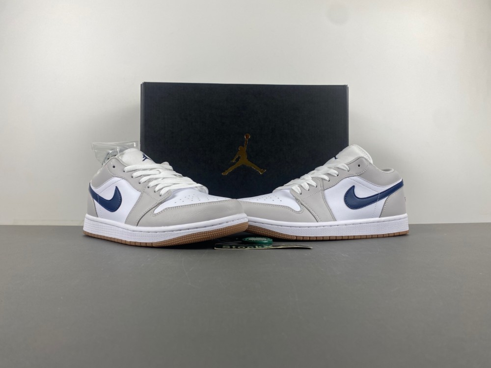 Air Jordan 1 Low