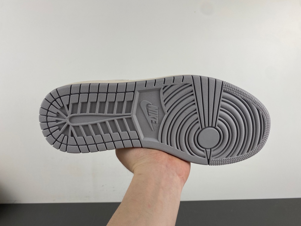 BURBRRY x Travis Scott x Nike Air Jordan 1 Low Nike