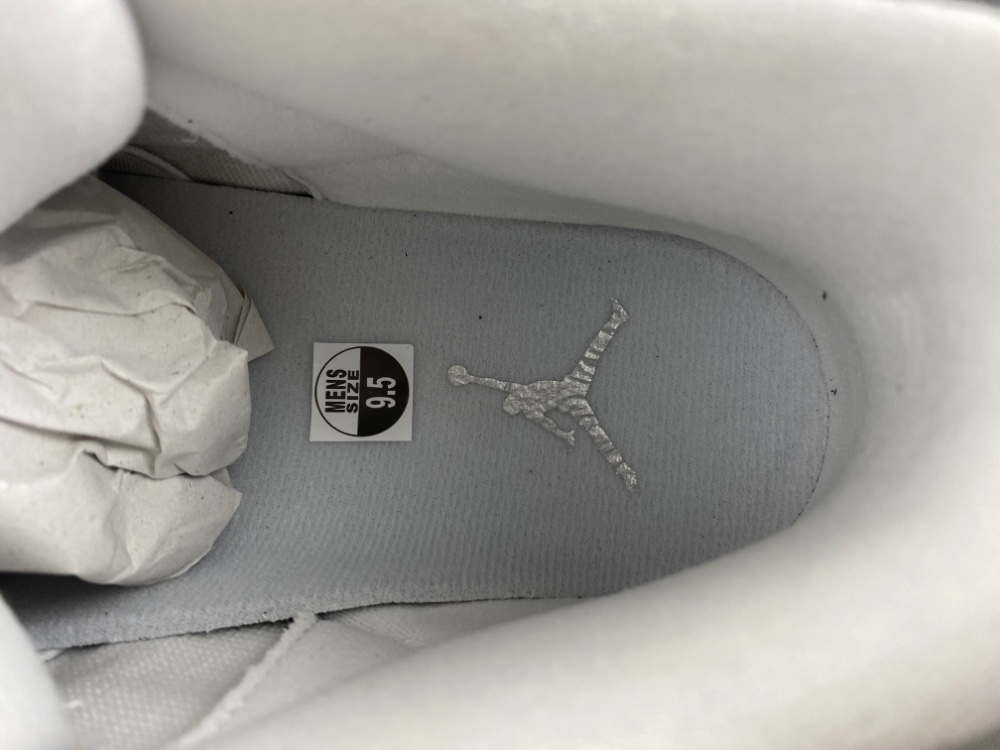 Air Jordan 3 “Pure Money”