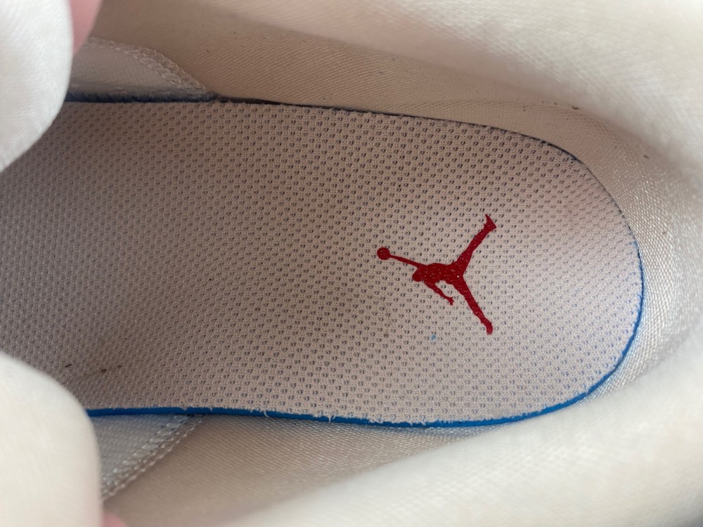 Air Jordan 1 Retro Low