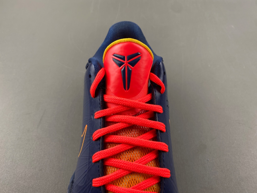 Nike Kobe 5 Protro Caitlin Clark PE  IM3207-400