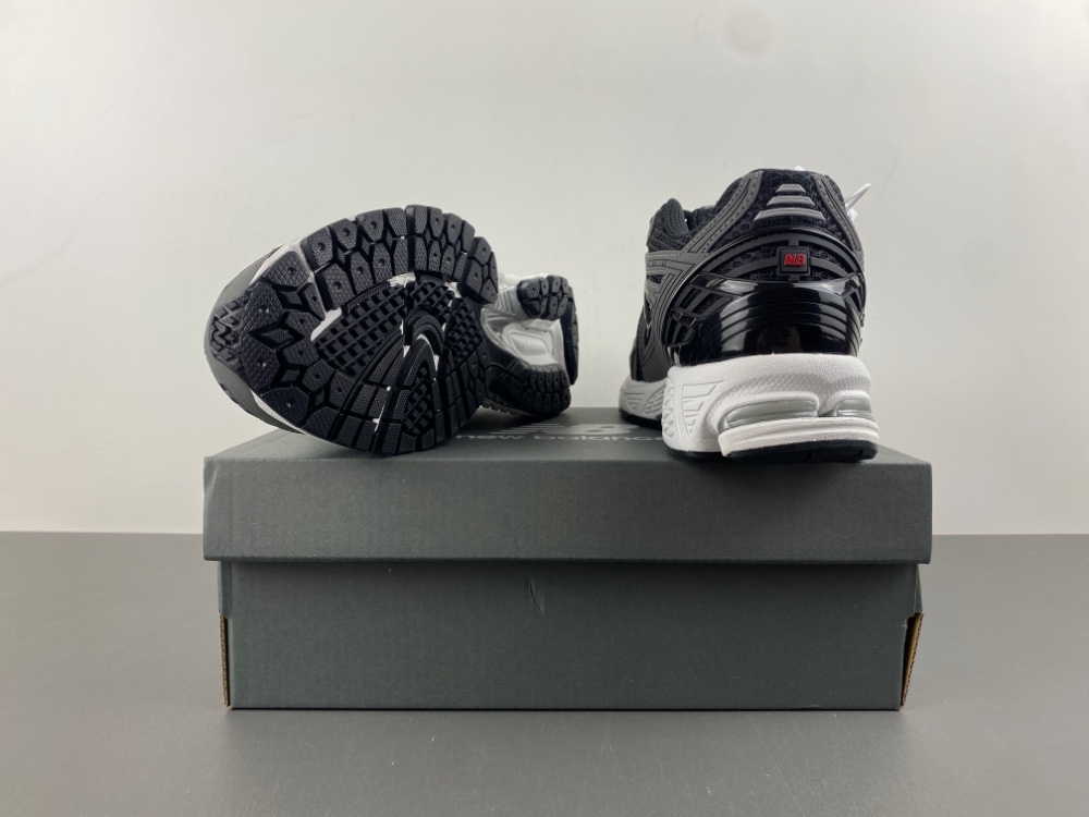 New Balance 1906A U1906RCB