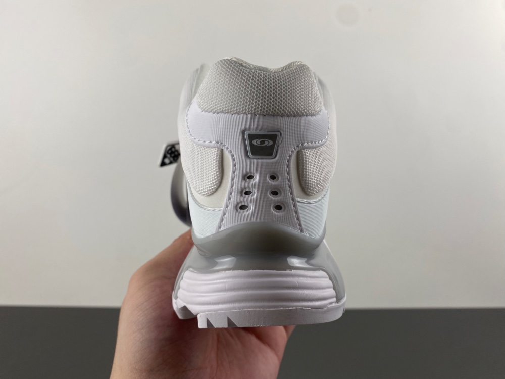 SALOMON   XT-WHISPER  477619-25-VO