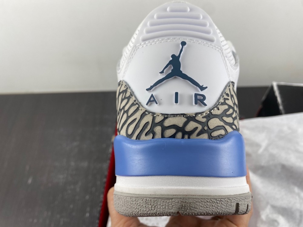 AIR JORDAN DM0967-100