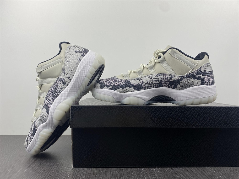 Air Jordan 11 Low CD6846-002