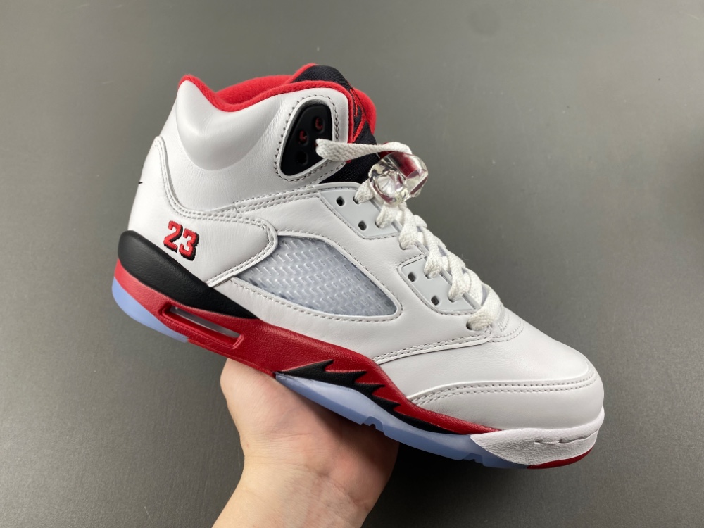 Air Jordan 5 “Fire Red Black Tongue”GS HQ7980-101