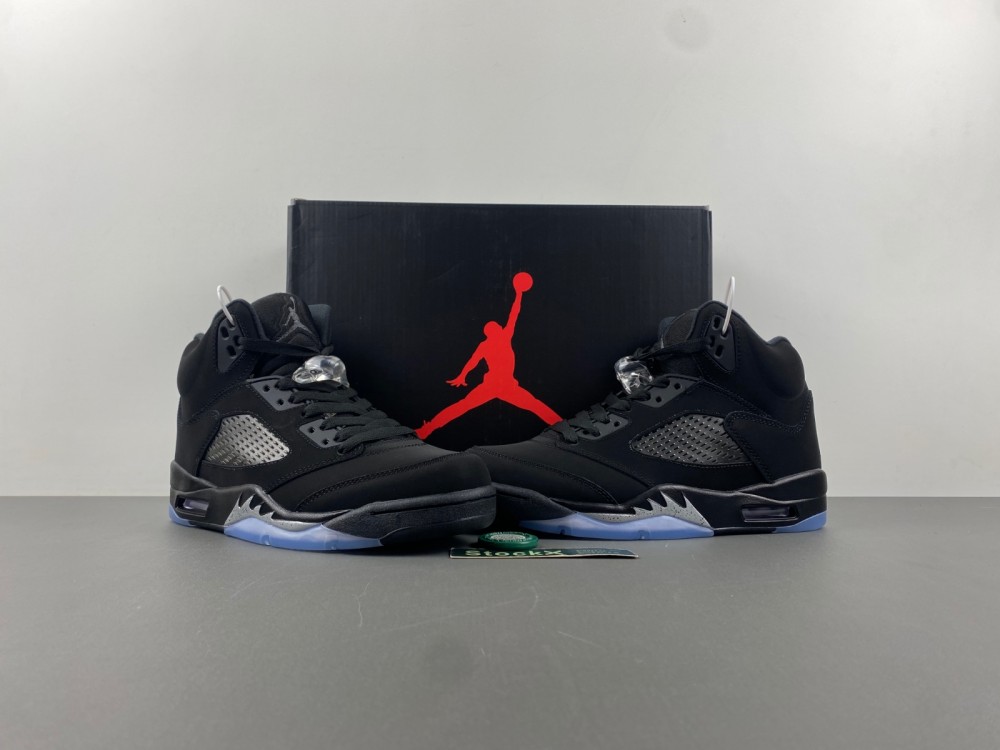 Air Jordan 5 “Black Cat 845036-003