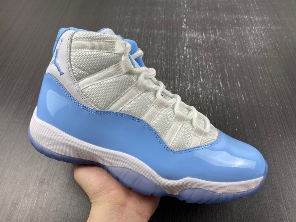Air Jordan 11 CT8012-141
