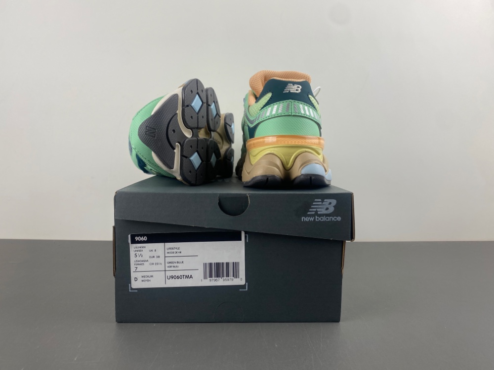 New Balance 9060 Sweetgrass Deep Ocean  U9060TMA