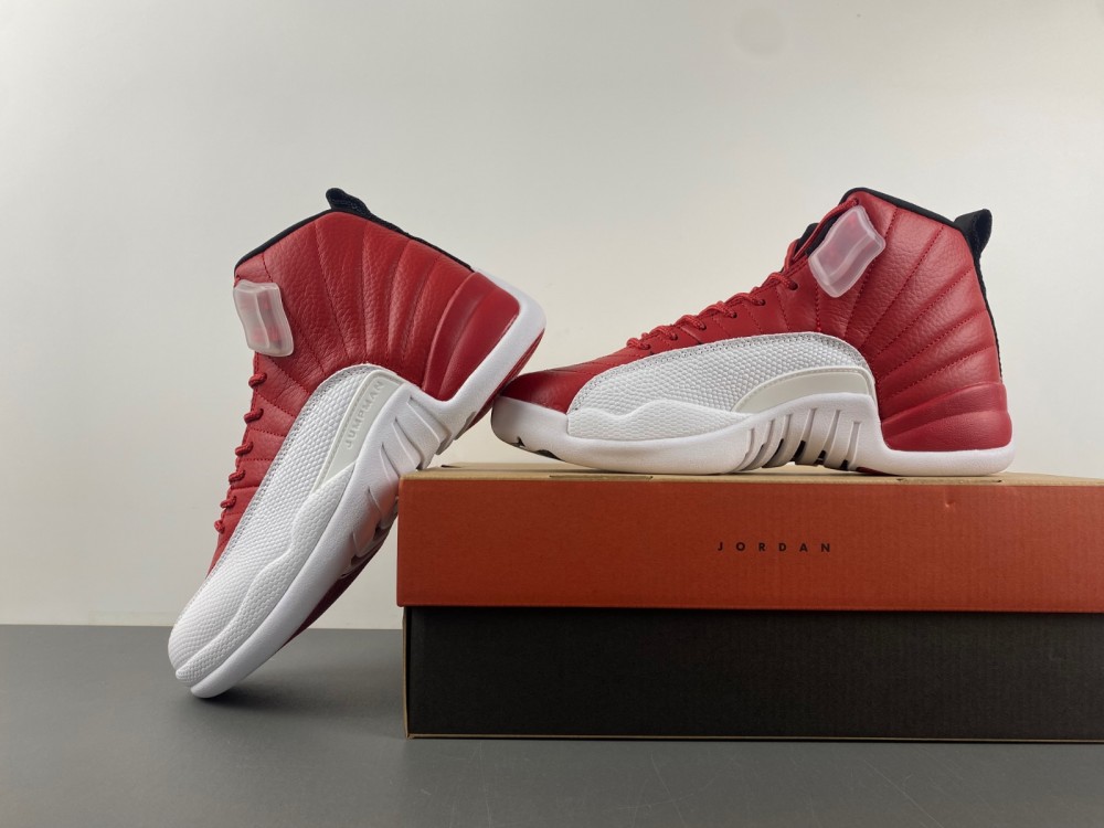 Air Jordan 12 130690-600