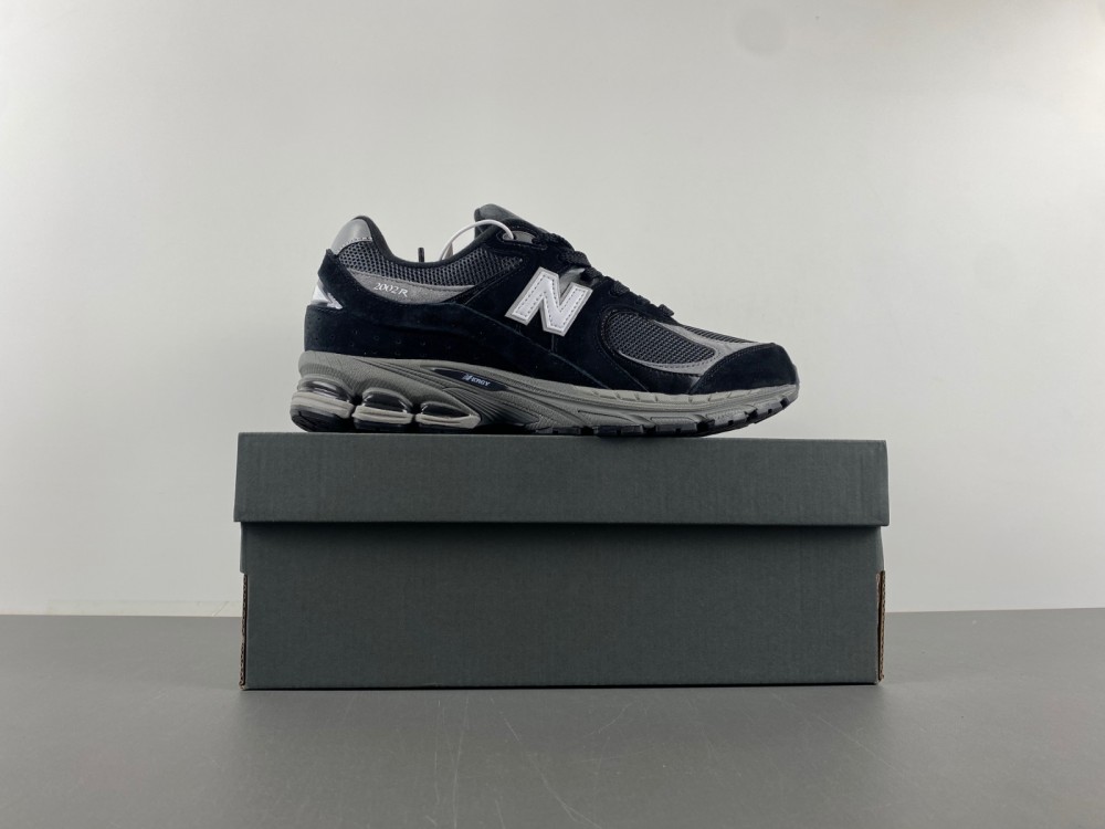 new balance NB M2002RR1
