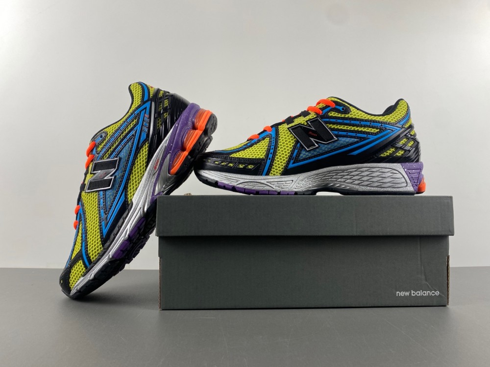 New Balance M1906RDS