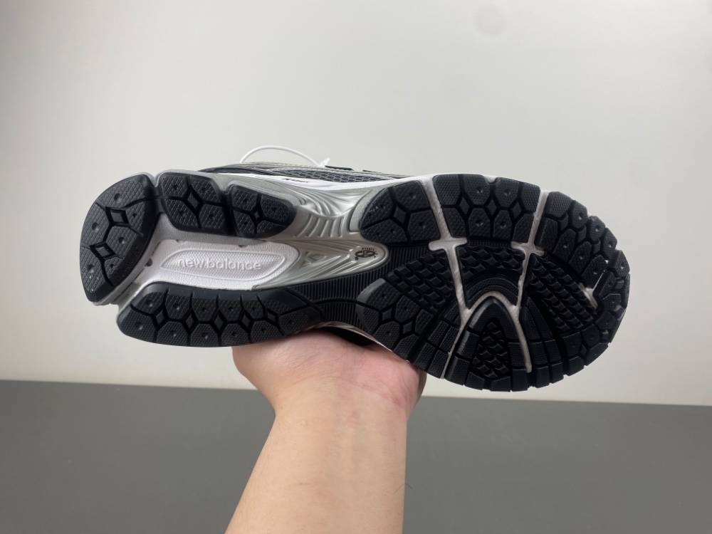 New Balance 1906 M1906RCG