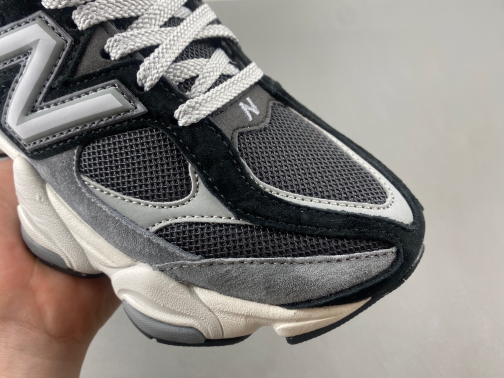 New Balance U9060ZGA