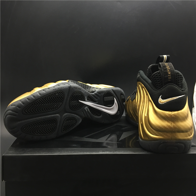 Nike Air Foamposite Pro “Metallic Gold”624041-701