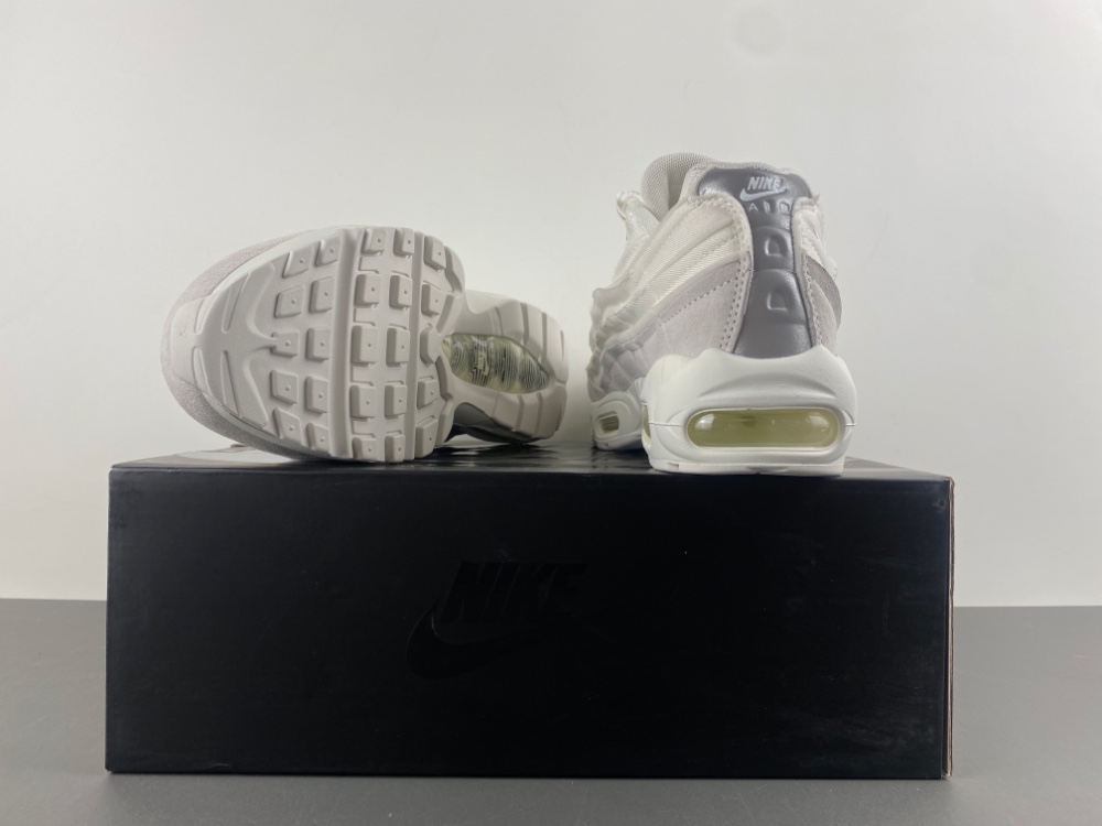 Comme des Garçons x Air Max 95 “White” CU8406-100