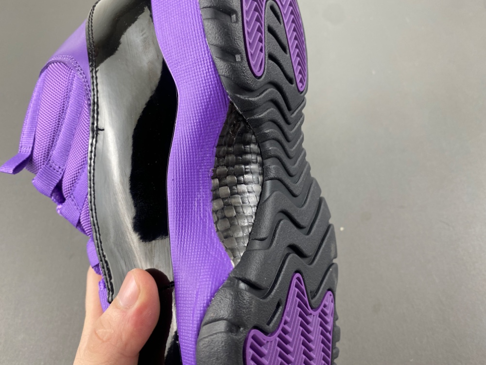 Air Jordan 11 Retro  CT8012-500