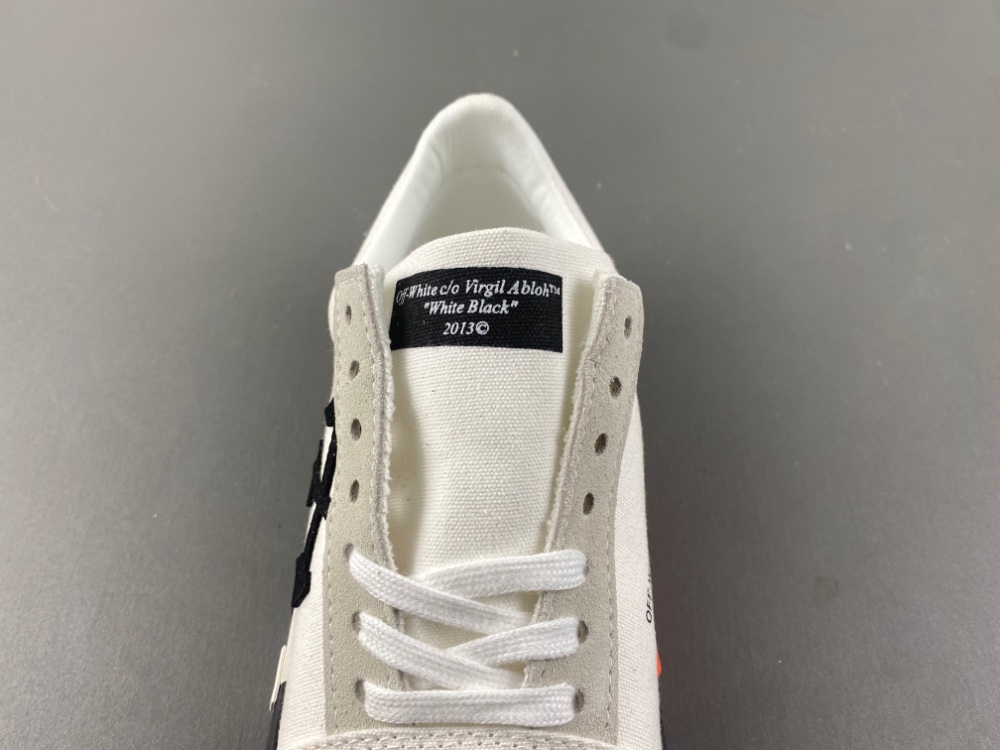 OFF-WHITE Vulc Low White
