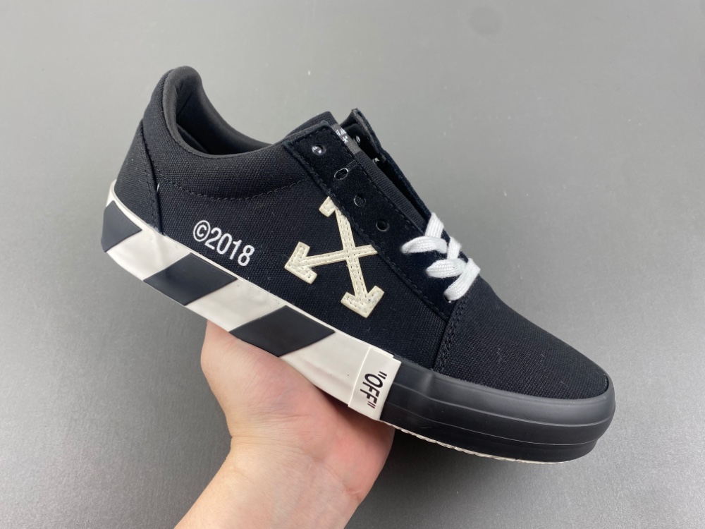 OFF-WHITE Vulc Low Updated Stripes Black