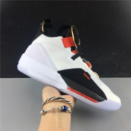 AIR JORDAN XXXIII SE AJ33