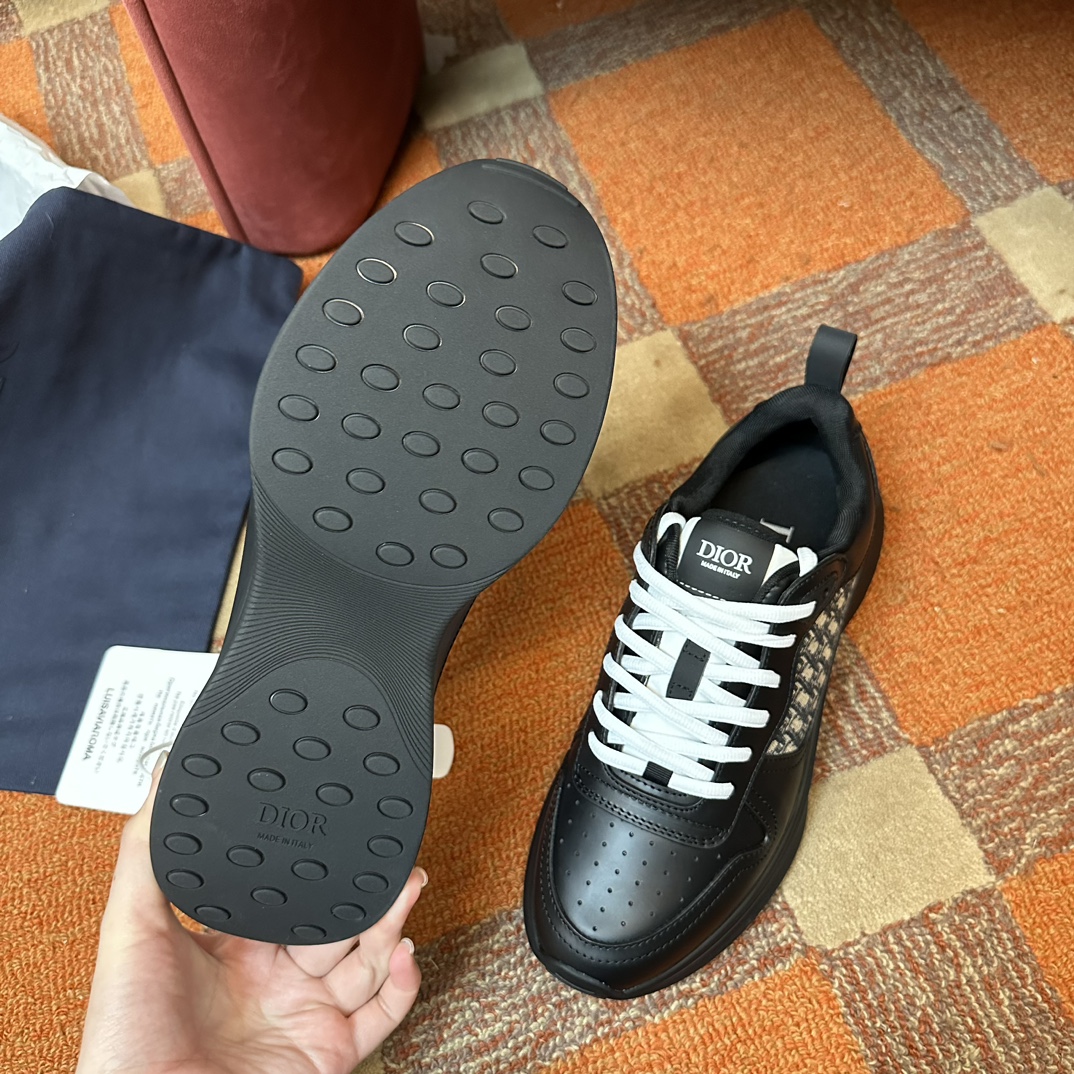 DIOR B25 SNEAKER