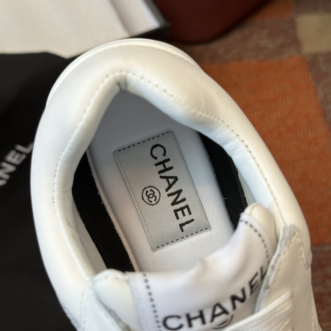 Chanel Trainer