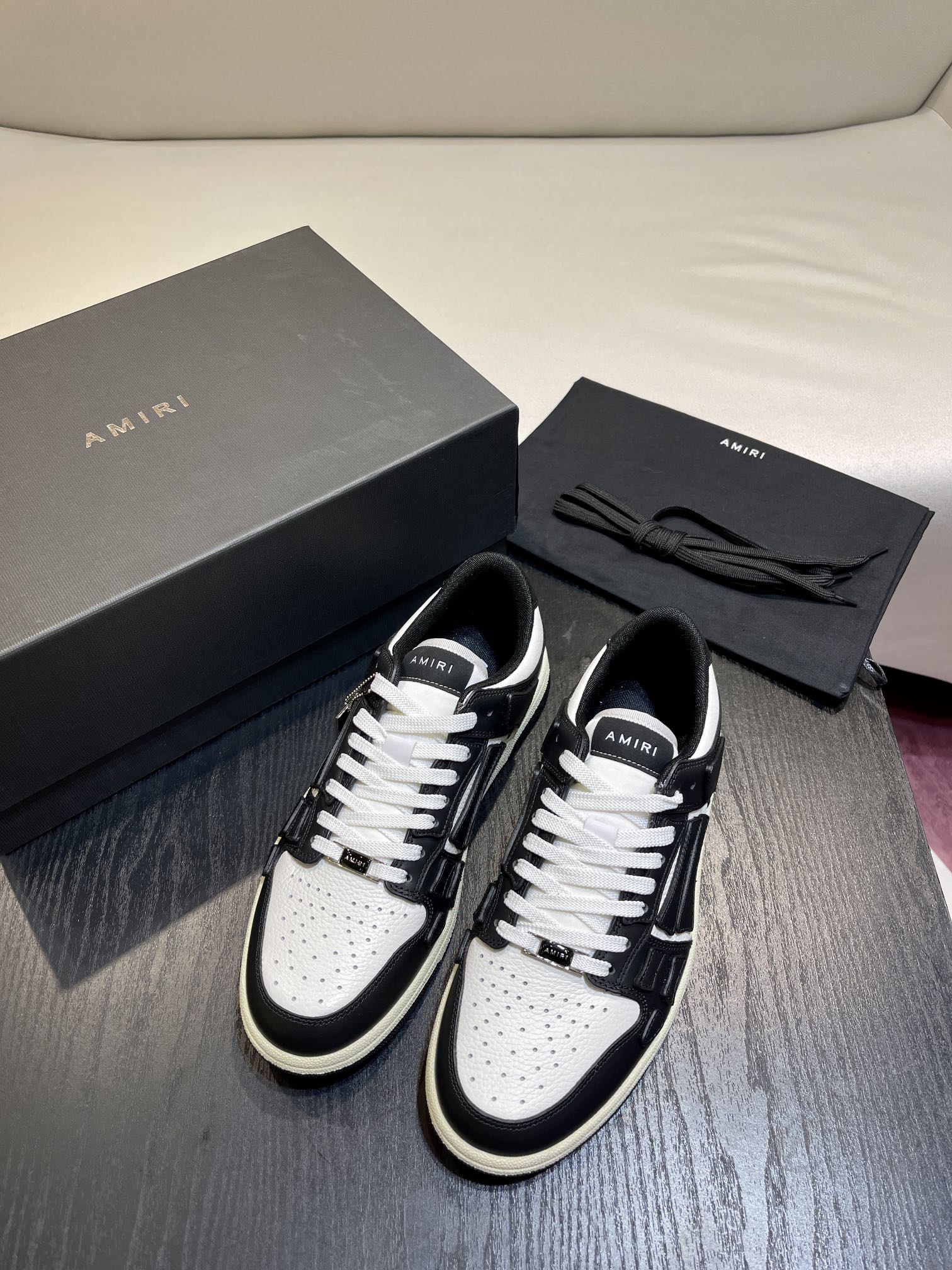 AMIRI SNEAKERS