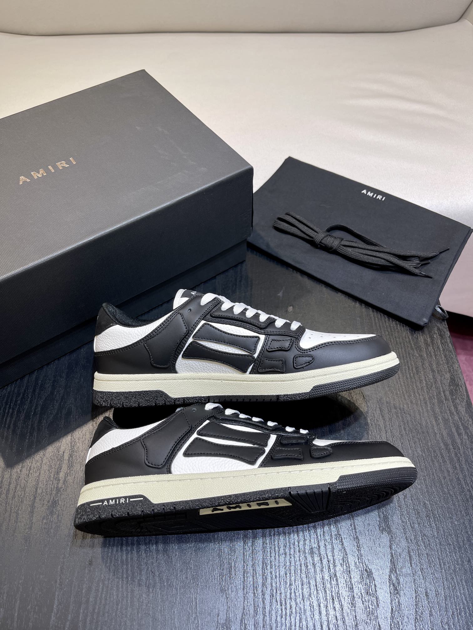 AMIRI SNEAKERS