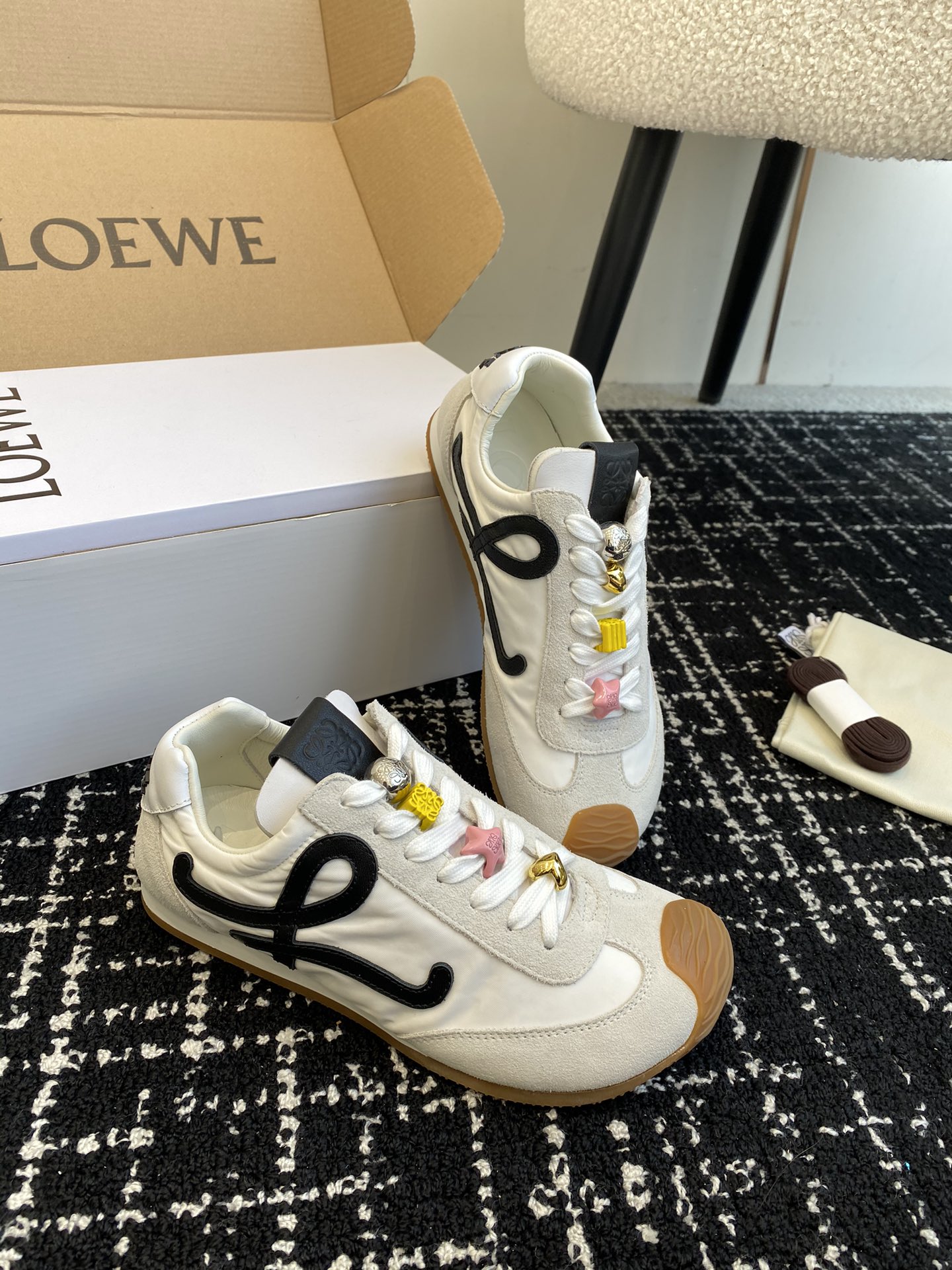 Loewe Sneakers