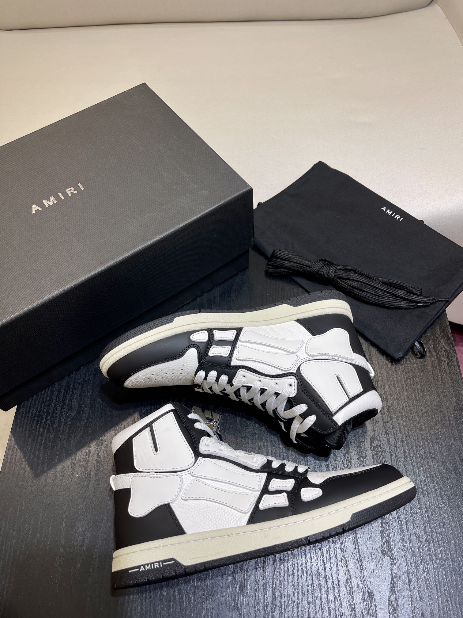 AMIRI SNEAKERS