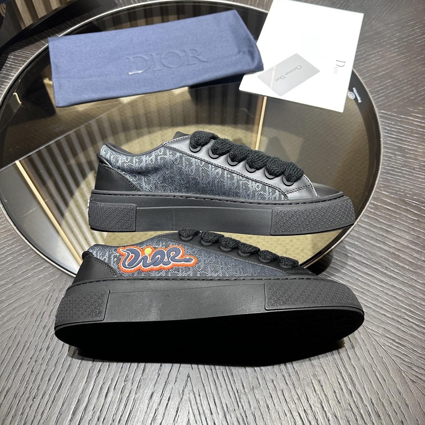DIOR B33 SNEAKER