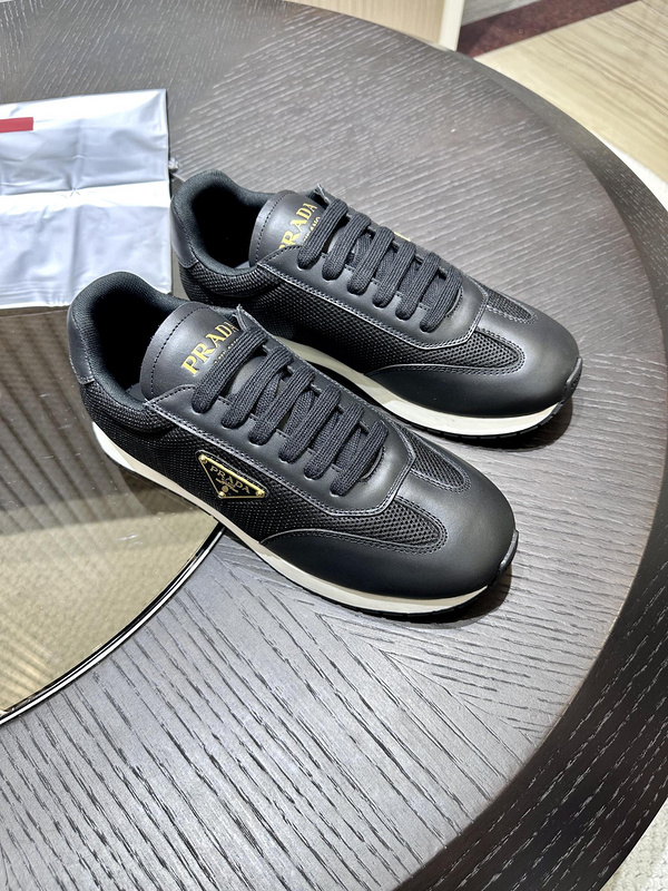 Prada Sneaker