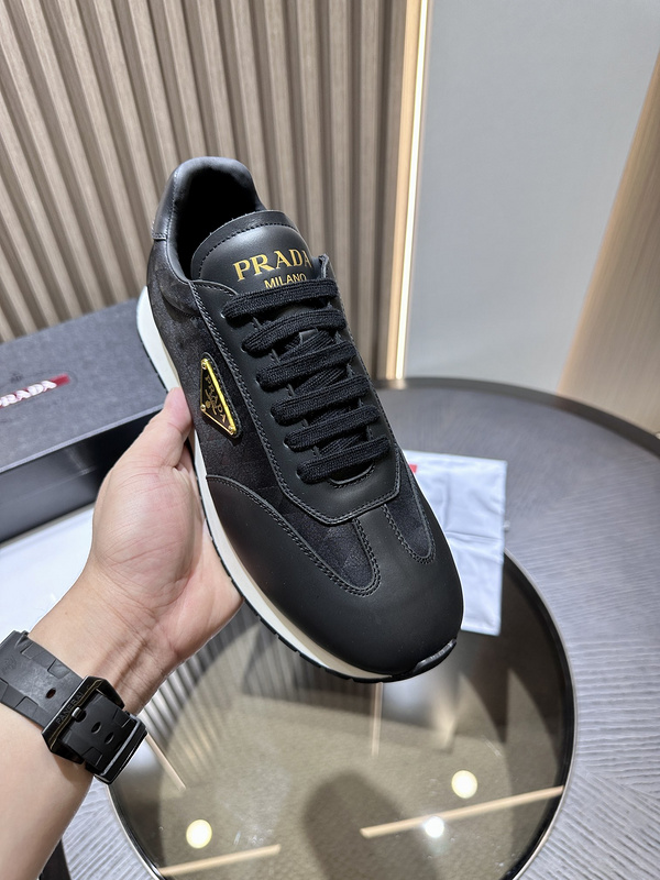 Prada Sneaker
