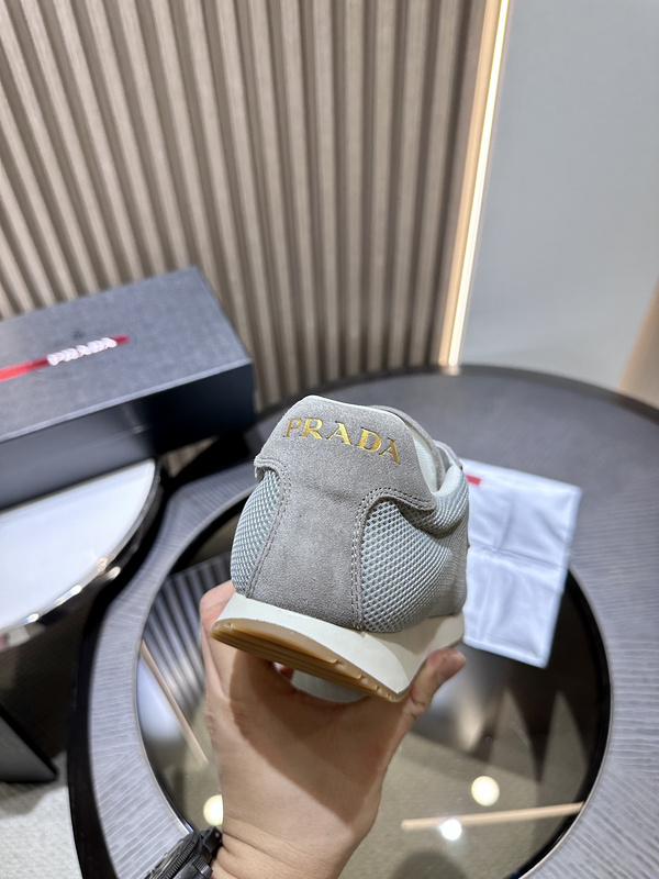 Prada Sneaker