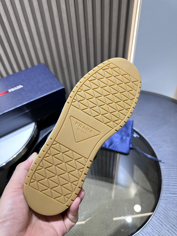 Prada Sneaker