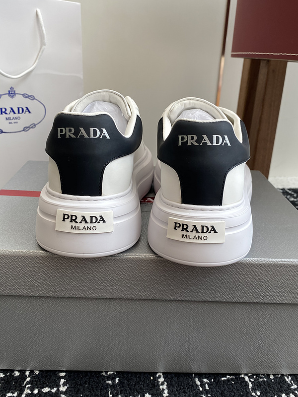 Prada Sneaker