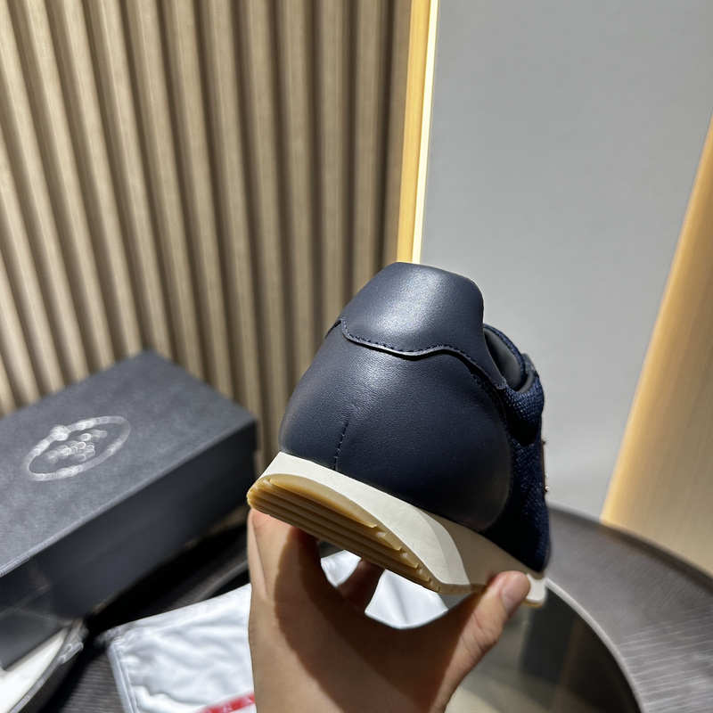 Prada Sneaker