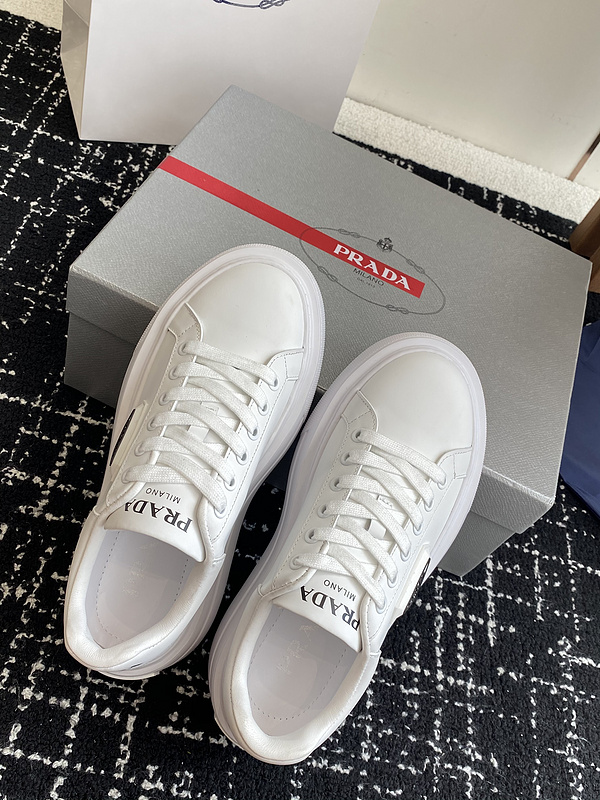 Prada Sneaker
